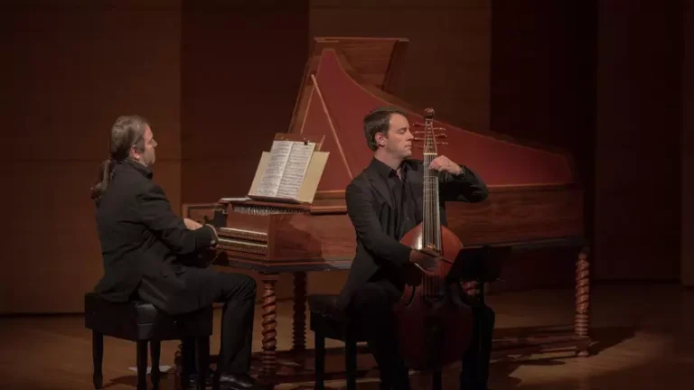 Alejandro Marías (viola da gamba)- Jordan Fumadó (clavecín)